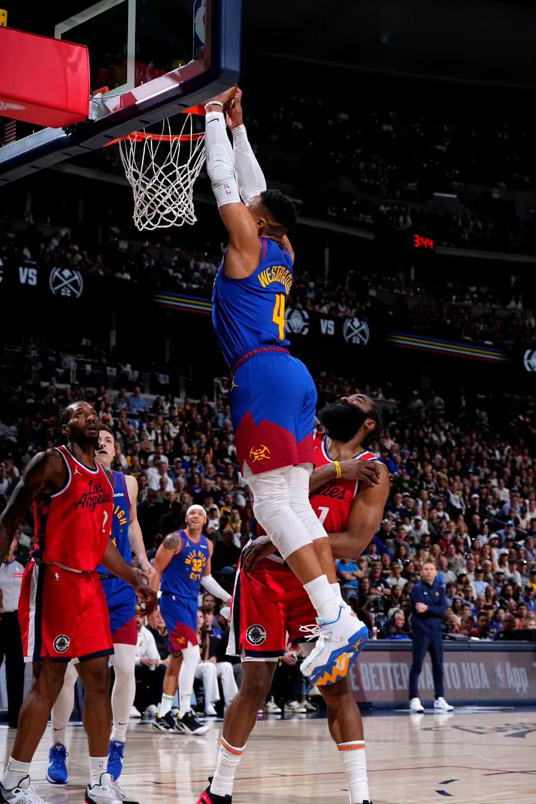 爱游戏中国-加时末段突围战来临，奥兰多魔术围绕NBA总决赛造点机会，媒体盛赞，年轻球员得到机会的简单介绍