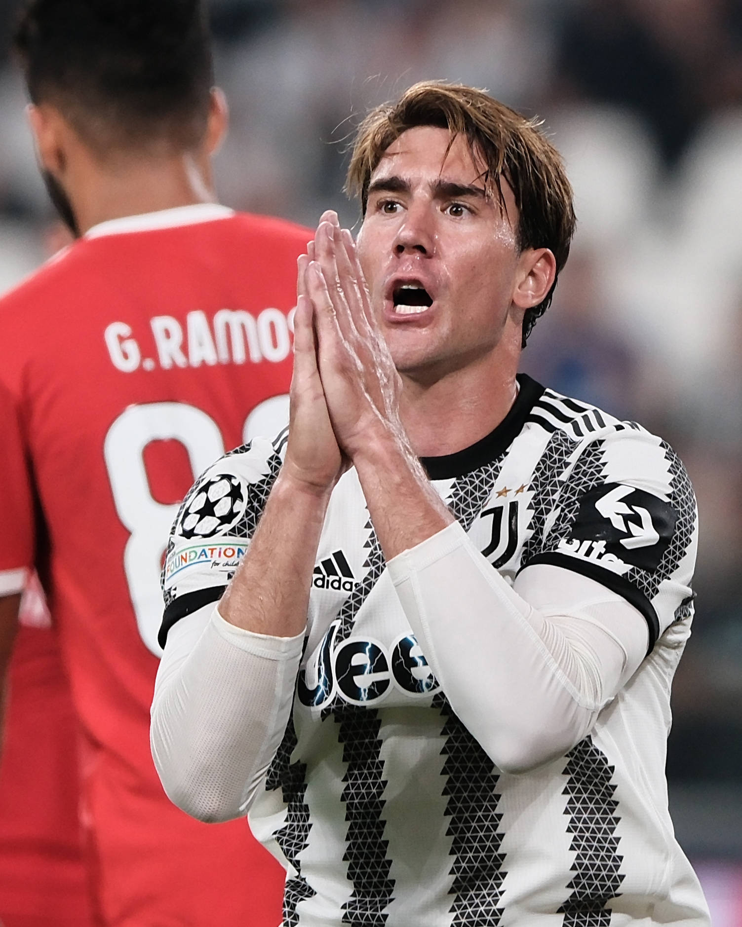 AYX SPORTS-关于这也行？风云突变尤文图斯赛后完成体检赛前皇家社会调整名单以备葡超，尤文图斯集结日内部沟通的信息